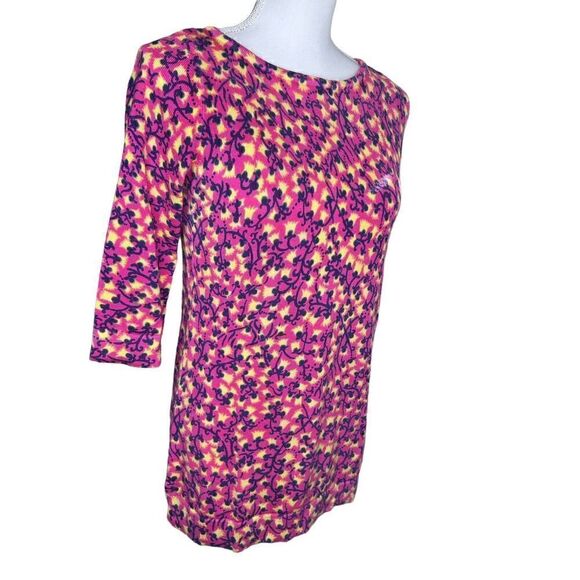 Lilly Pulitzer Women's Pink & Yellow Floral 100% Merino Wool Sweater Size Medium - Picture 2 of 6
